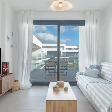 Apartamento Palacio De Pilas 22 *